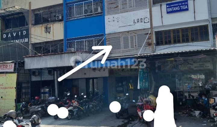 Dijual Ruko SHM 3½ Lantai Jakarta Barat Termurah