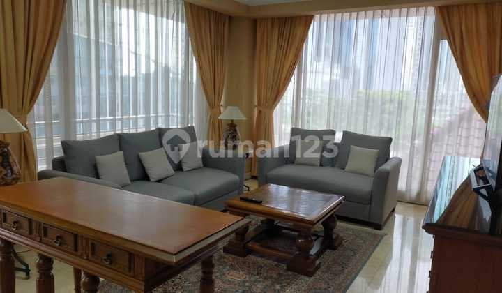 Jual Cepat 3br Luas 172m2 Fully Furnished, Istana Sahid Apartemen Call.0812xxxxxxxx