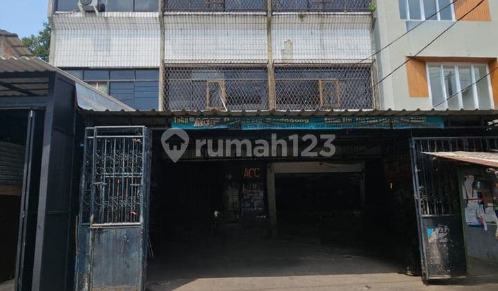 2 Ruko Gandeng Jl. Ciputat Raya Jakarta Selatan