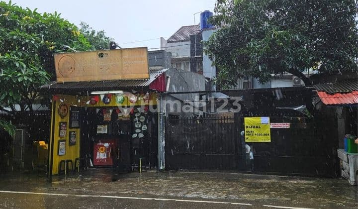 For Quick Sale House in Menteng Pulo