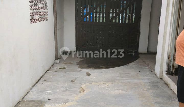 Disewakan Rumah 1 Lantai Tengah Kota Surabaya Timur