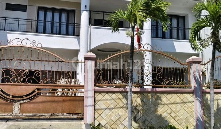 Dijual Rumah 2 Lantai Daerah Dharmahusada,Surabaya Timur