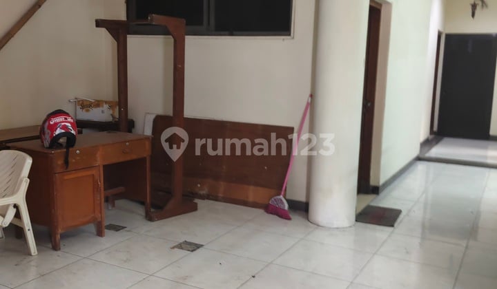 Dijual Rumah 2 Tingkat Dekat Tengah Kota Surabaya