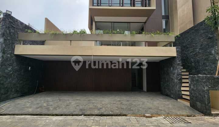 Modern Design 3 Floors Strategic Location in Kemang