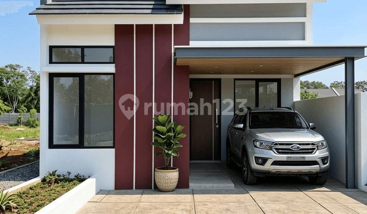 {"en": "Strategic, Affordable Beautiful 1-Story House Near Station and Toll Road"}