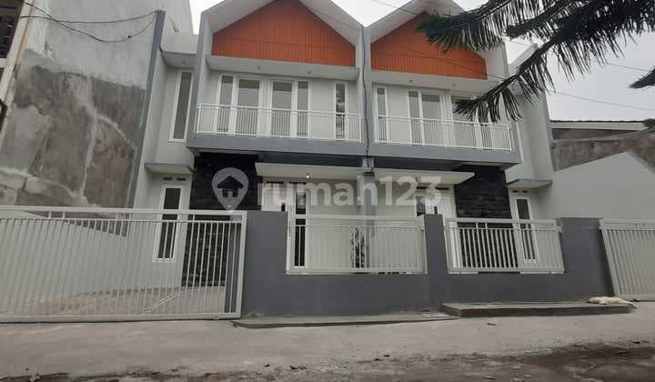 Rumah SHM 2LT Joyogrand Merjosari 10 Menitan dr kampus UIN/UNISMA Kota Malang