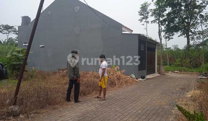 Tanah Kavling SHM Belakang Pasar Pakis Malang