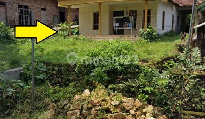 Village House with SHM, Roadside, Kalipare Malang, For Sale B.U.