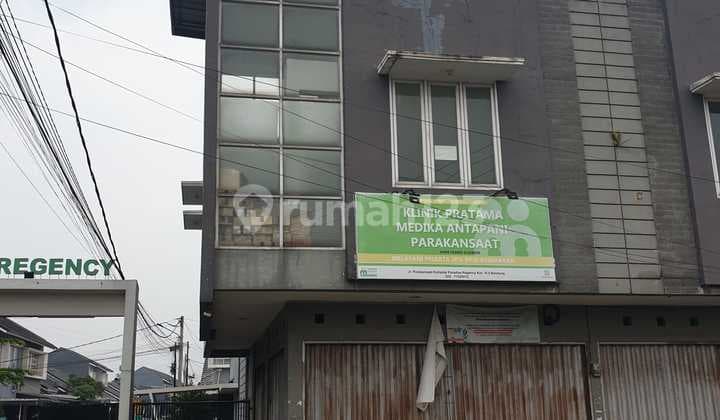 Ruko 2 Lantai Posisi Hoek SHM di Antapani Bandung