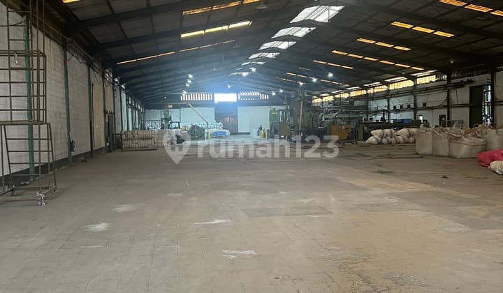 Gudang Jalan Raya Kopo Katapang Bandung