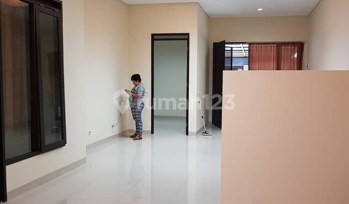 Rumah Murah 2Man 1 Lantai Singgasana Pradana Bandung