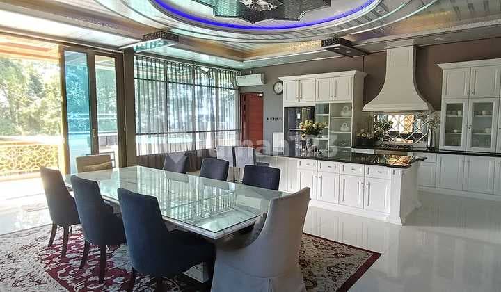 Villa Mewah Siap Huni Full Furnished di Cipaku Bandung Utara