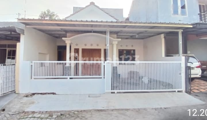 Rumah Dijual Cantik Dalam Perumahan Di Utara Pamela 7 Purwomartani Kalasan Jogja