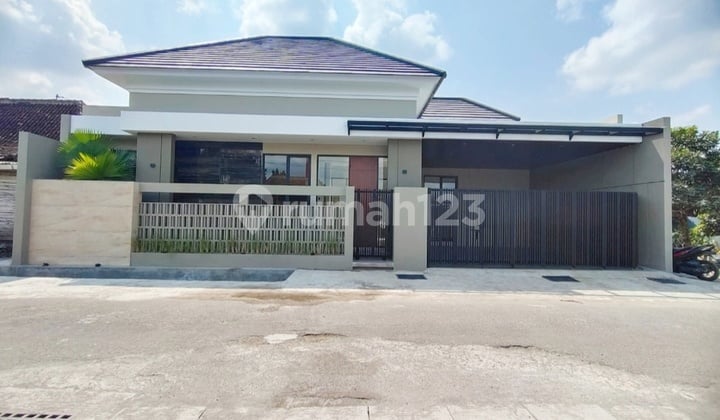 Rumah Nyaman Carport 2 Mobil Di Pondok Wonolelo Jakal Km 13 Jogja