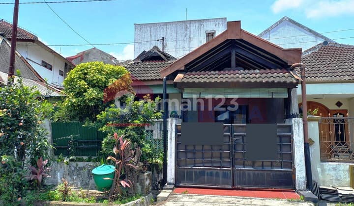 Rumah Asri Sebelah Terminal Arjosari Di Raden Intan Blimbing