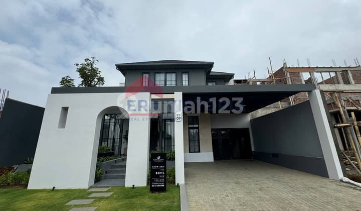 Rumah Jual Perumahan Tema Modern Revival Suasana Nyaman Kota Malang