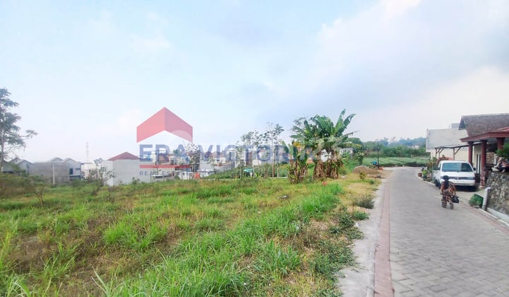 Land for Sale Near Jatimpark 2, Batu City, Suitable for Business.