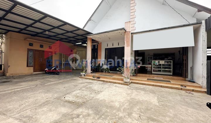 Rumah Poros Jalan Lokasi Dekat Pasar Tumpang Cocok Untuk Segala Usaha