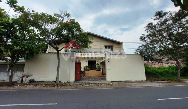 Gudang dan Ruang Usaha 2 Lantai di Poros Jalan Area Blimbing Dekat Terminal