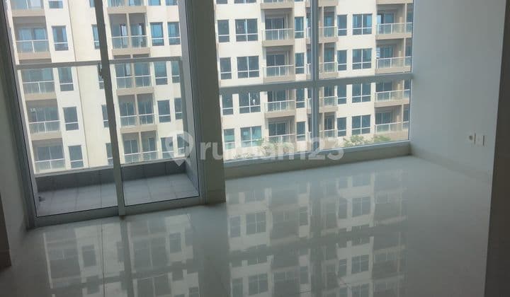 Apartemen Green Sedayu type Studio dekat Bandara di Cengkareng