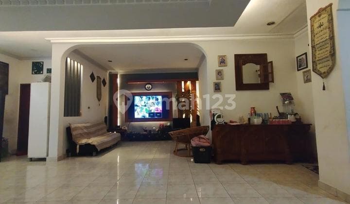 Dijual Rumah di Cempaka Putih, Siap Huni, Nyaman, dan Lokasi Strategis