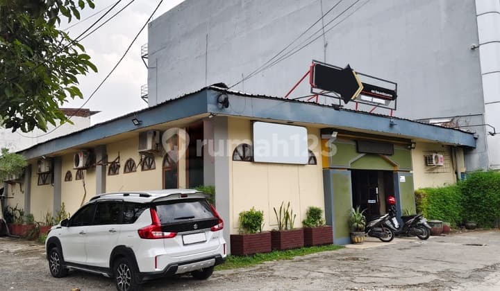 Dijual Tempat Usaha Jl. Raya Mayjen Sungkono
