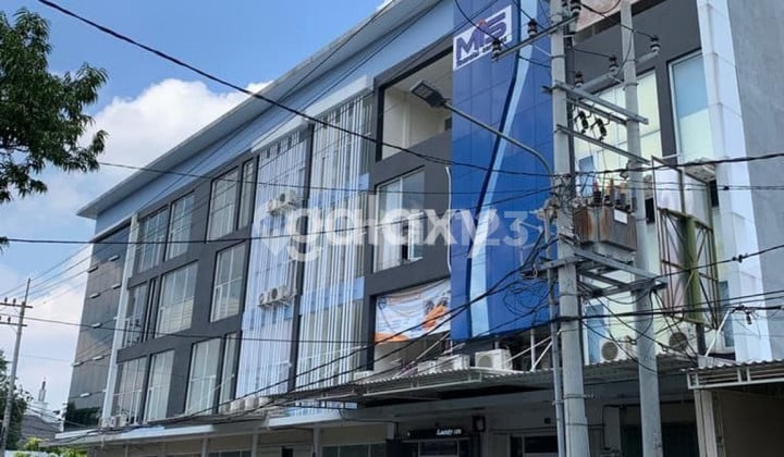 Ruko Prapanca Surabaya jejer 3, 4 lantai Ruko Prapanca Surabaya jejer 3, 4 lantai