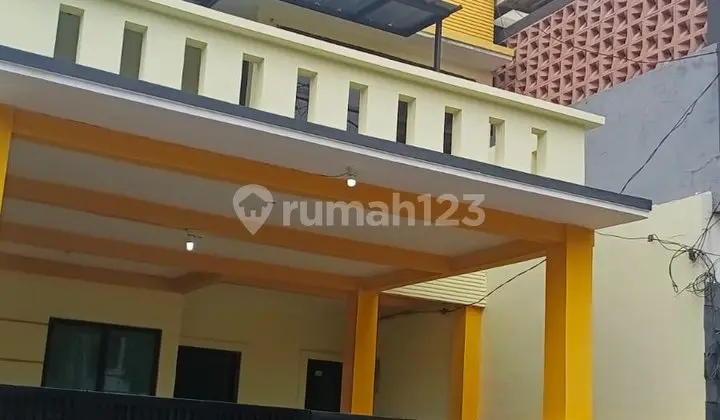 Disewakan Murah Rumah 2 Lantai Siap Huni di Pamulang