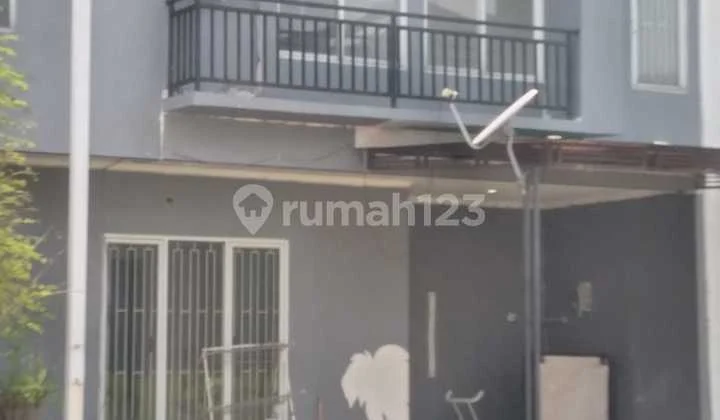 Disewakan Rumah 2 Lantai Siap Huni SHM di Pamulang 2