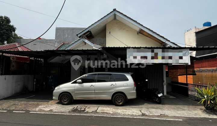 Dijual Rumah Bagus Luas SHM Strategis di Jatiwaringin