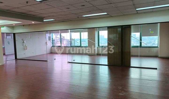 Space Office Sudah Partisi. Bebas Ganjil Genap. Depan Sta Mrt, Transjak, Citos
