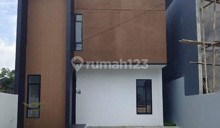 Cluster Mutiara Land Rumah Dua Lantai 5 Kamar Tidur Fasilitas Kolam Renang Pribadi Lokasi Poros Maros Makassar Dekat Dari Bandara,toll, Underpas. Stock Unit Terbatas