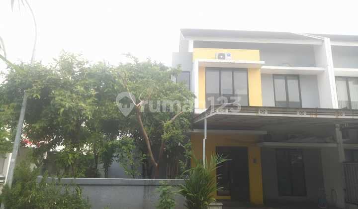 Rumah Hook 2 Lantai Custer Imperial Terrace Di Perumahan Jaya Imperial Park Tangerang