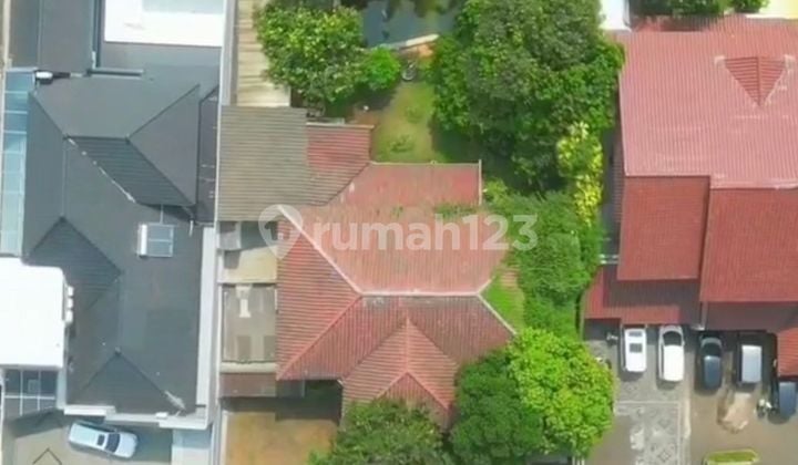 Rumah Dua Muka Di Pelita Abdul Majid Cipete Jakarta Selatan Rumah Dua Muka Di Pelita Abdul Majid Cipete Jakarta Selatan
