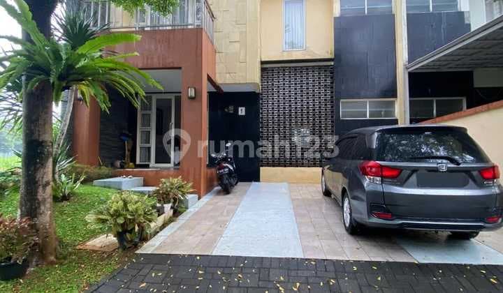 Dijual Rumah Hook Furnished Dikawasan Argenia