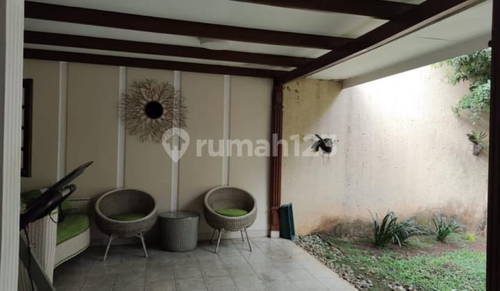 Rumah 1 Lantai Dekat Taman