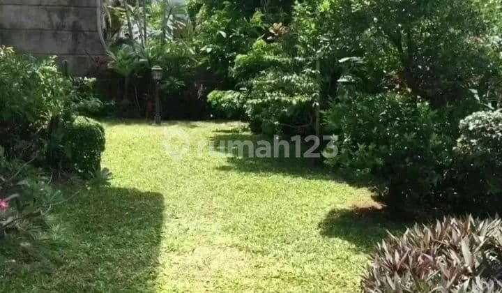 Rumah di Menteng Jakarta Pusat