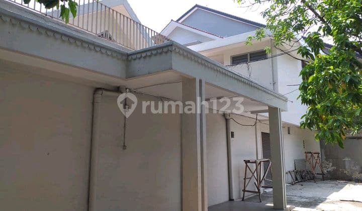 Rumah di Menteng Jakarta Pusat