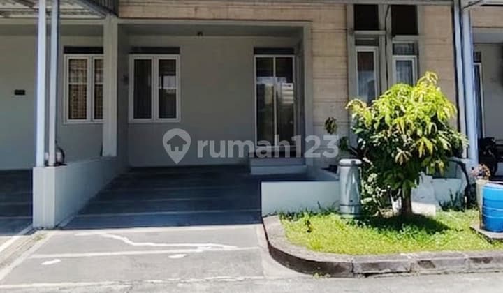 Murah Rumah 4 Kamar di Taman Kopo Indah 5, Bandung
