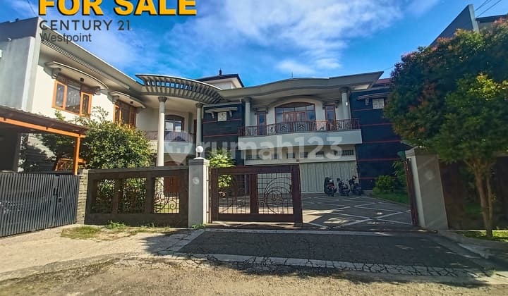 Murah Rumah Luxury 2 Lantai di Batununggal, Bandung