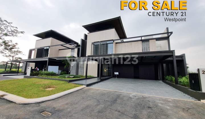 Murah Rumah Luxury 3 Lantai di Summarecon, Bandung