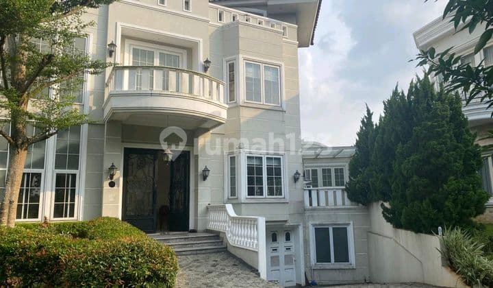 Rumah Mewah Taman Diponegoro Lippo Karawaci Furnished Bagus