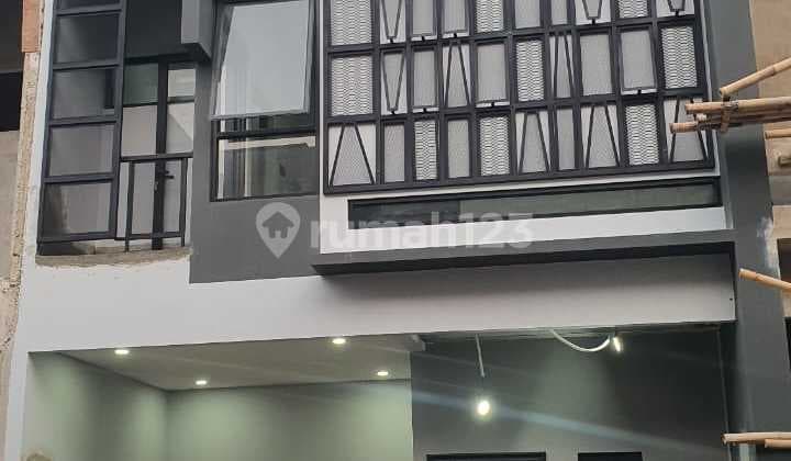 Rumah Siap Huni. Jalan Kaki Ke Universitas Indonesia Ui Dan Tol Kukusan