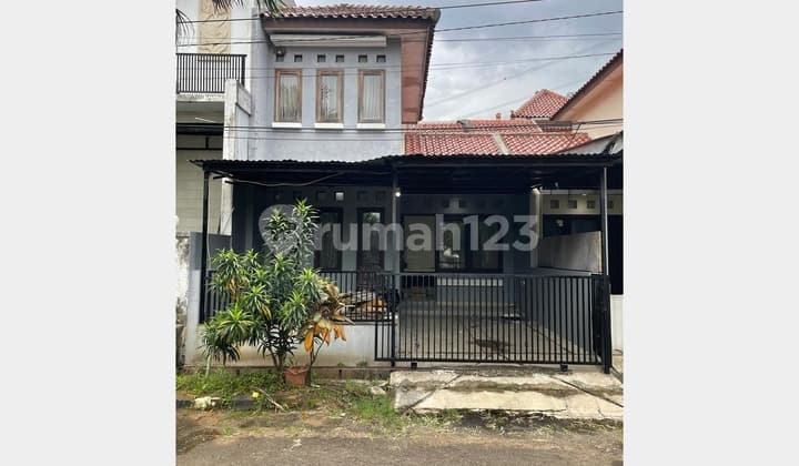 Turun Harga Bu: Rumah Dalam Kompleks Nempel Tol Limo - Cinere