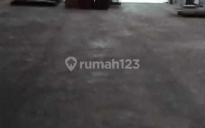 For Rent & For Sale Warehouse & Business Premises in a Very Strategic Location in Ciledug, South Jakarta