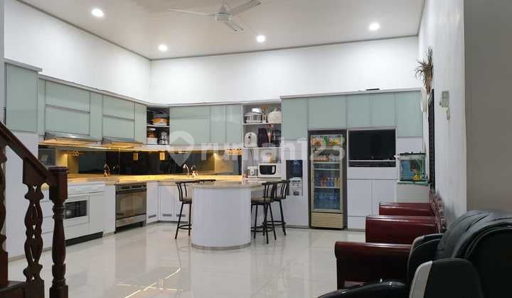 For Sale Quick Move-In Ready Fully Furnished House on Jl. Tebet Timur, Negotiable