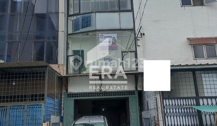 Dijual Cepat !! Ruko Siap Pakai 4,15 x 15 di Gunung Sahari , Bisa Nego