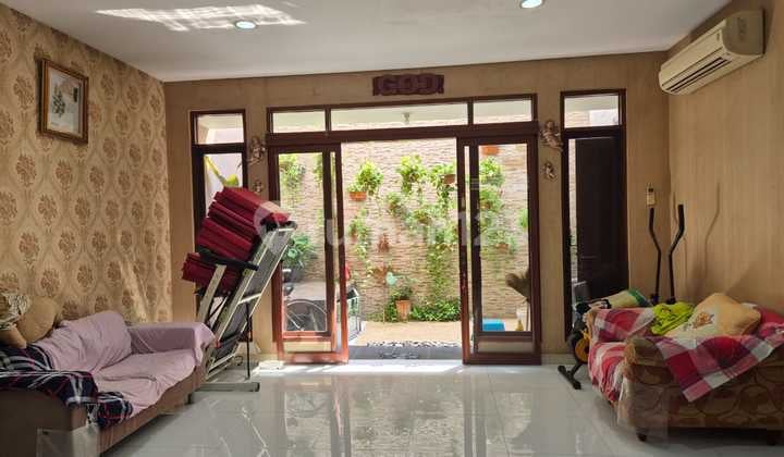 Murah !! Dijual!! Rumah Pelangi Jingga 8x18 Siap Huni Di Pelangi Gading Residence