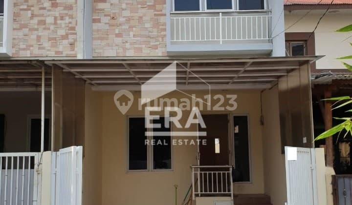 Cheap !! For Sale Minimalist House 4.5 x 20 Ready to Occupy in Gading Griya Lestari Facing South