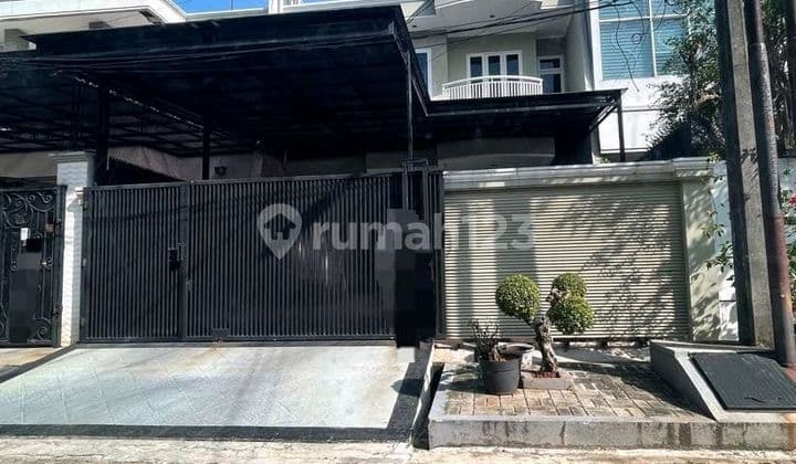 Cheap!! Ready-to-Occupy House for Sale in Sunter Bisma, 2.5 Car Street, 200m² Land, Facing North
